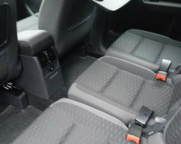 Серый Фольксваген Туран, объемом двигателя 1.9 л и пробегом 316 тыс. км за 8550 $, фото 14 на Automoto.ua