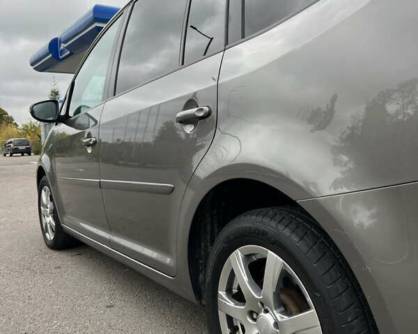 Серый Фольксваген Туран, объемом двигателя 1.4 л и пробегом 198 тыс. км за 8800 $, фото 18 на Automoto.ua