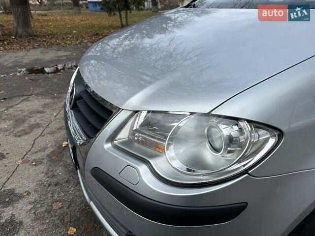 Сірий Фольксваген Туран, об'ємом двигуна 1.39 л та пробігом 216 тис. км за 8500 $, фото 17 на Automoto.ua