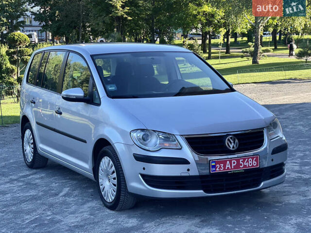 Сірий Фольксваген Туран, об'ємом двигуна 1.4 л та пробігом 173 тис. км за 7300 $, фото 2 на Automoto.ua