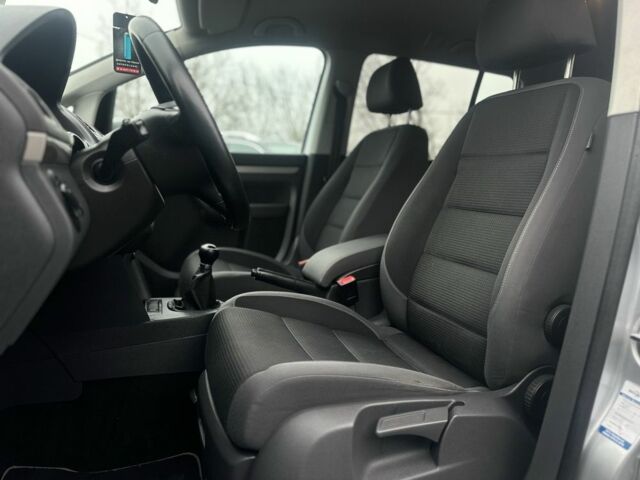 Сірий Фольксваген Туран, об'ємом двигуна 1.6 л та пробігом 266 тис. км за 8700 $, фото 6 на Automoto.ua