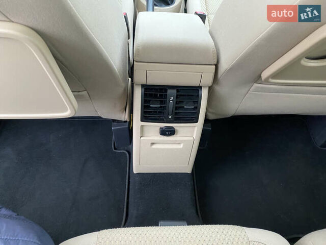 Серый Фольксваген Туран, объемом двигателя 1.39 л и пробегом 168 тыс. км за 9500 $, фото 55 на Automoto.ua