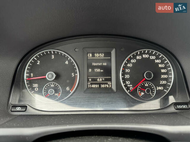 Серый Фольксваген Туран, объемом двигателя 1.6 л и пробегом 315 тыс. км за 9199 $, фото 10 на Automoto.ua