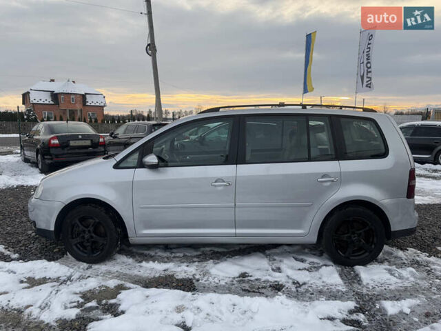 Серый Фольксваген Туран, объемом двигателя 1.4 л и пробегом 173 тыс. км за 7100 $, фото 26 на Automoto.ua