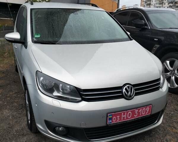 Сірий Фольксваген Туран, об'ємом двигуна 1.39 л та пробігом 195 тис. км за 9650 $, фото 3 на Automoto.ua