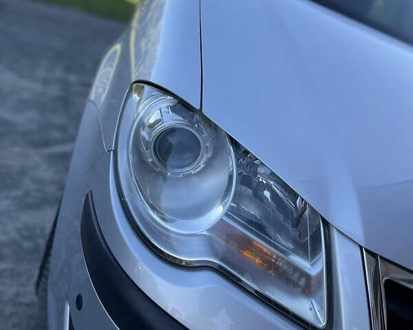 Сірий Фольксваген Туран, об'ємом двигуна 1.4 л та пробігом 173 тис. км за 7300 $, фото 7 на Automoto.ua