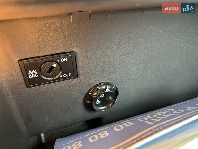 Серый Фольксваген Туран, объемом двигателя 1.4 л и пробегом 198 тыс. км за 8800 $, фото 39 на Automoto.ua