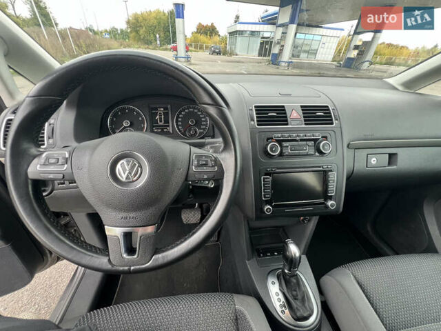 Серый Фольксваген Туран, объемом двигателя 1.4 л и пробегом 198 тыс. км за 8800 $, фото 27 на Automoto.ua