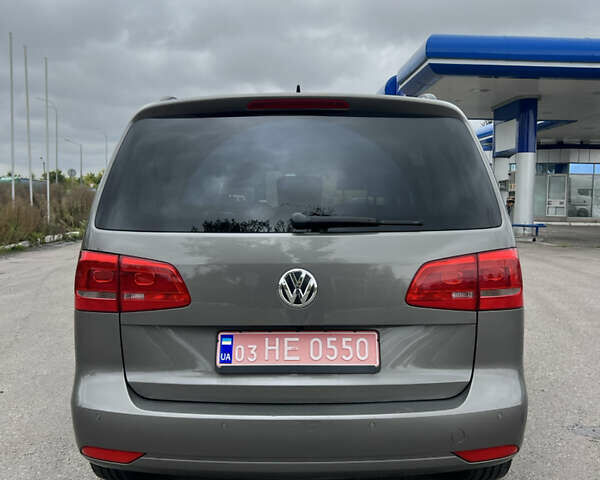 Серый Фольксваген Туран, объемом двигателя 1.4 л и пробегом 198 тыс. км за 8800 $, фото 12 на Automoto.ua