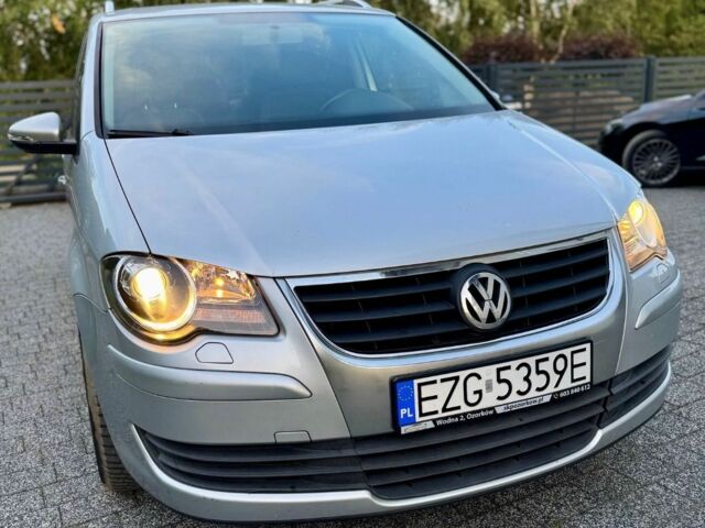 Сірий Фольксваген Туран, об'ємом двигуна 2 л та пробігом 226 тис. км за 4800 $, фото 10 на Automoto.ua