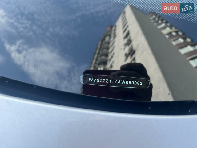 Серый Фольксваген Туран, объемом двигателя 1.4 л и пробегом 179 тыс. км за 8500 $, фото 12 на Automoto.ua