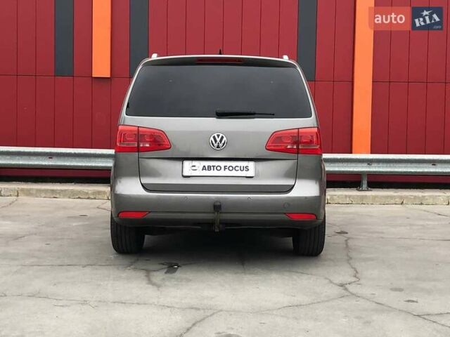 Сірий Фольксваген Туран, об'ємом двигуна 1.6 л та пробігом 265 тис. км за 9990 $, фото 6 на Automoto.ua