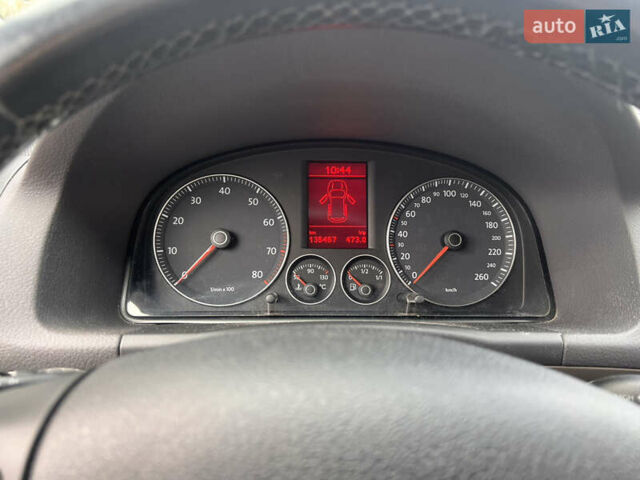 Сірий Фольксваген Туран, об'ємом двигуна 1.4 л та пробігом 135 тис. км за 6900 $, фото 20 на Automoto.ua