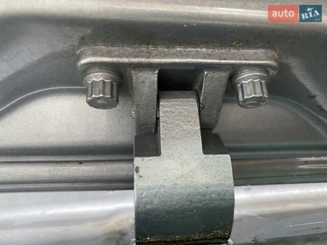 Серый Фольксваген Туран, объемом двигателя 1.4 л и пробегом 220 тыс. км за 7900 $, фото 6 на Automoto.ua