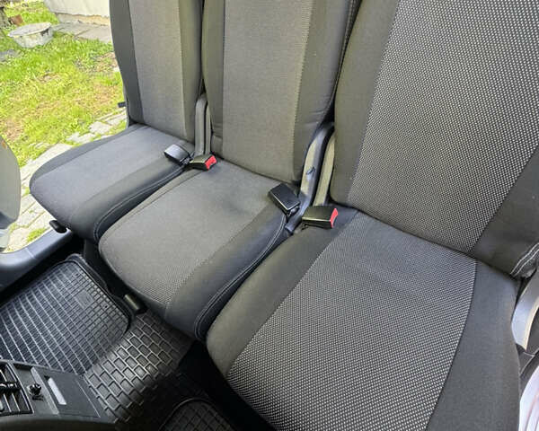 Сірий Фольксваген Туран, об'ємом двигуна 1.4 л та пробігом 238 тис. км за 7200 $, фото 8 на Automoto.ua