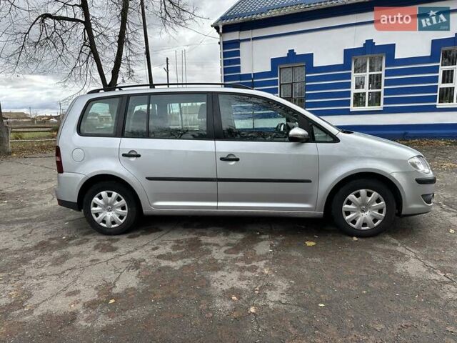 Сірий Фольксваген Туран, об'ємом двигуна 1.39 л та пробігом 216 тис. км за 8500 $, фото 8 на Automoto.ua