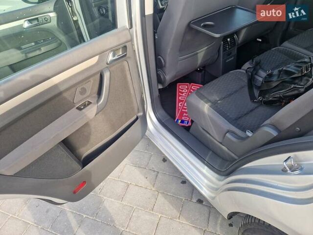 Серый Фольксваген Туран, объемом двигателя 1.4 л и пробегом 196 тыс. км за 6400 $, фото 27 на Automoto.ua