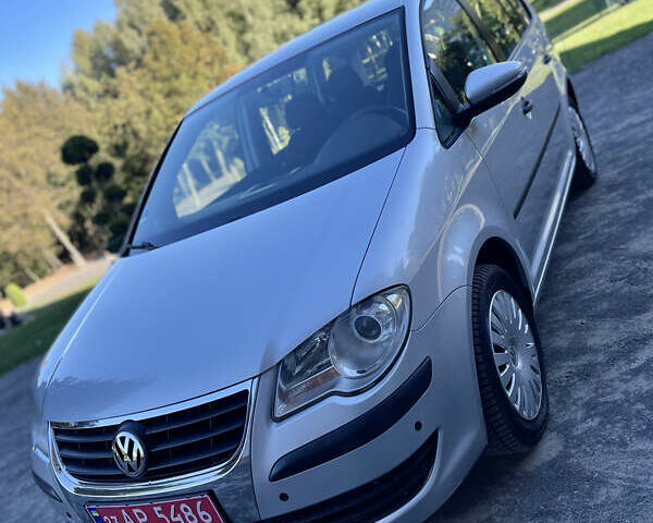 Сірий Фольксваген Туран, об'ємом двигуна 1.4 л та пробігом 173 тис. км за 7300 $, фото 9 на Automoto.ua