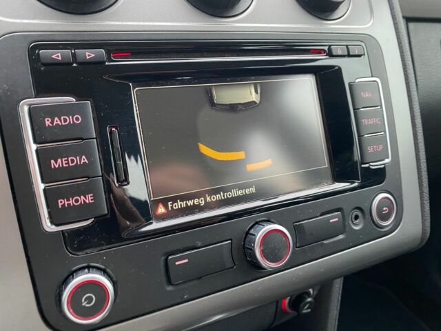 Серый Фольксваген Туран, объемом двигателя 1.4 л и пробегом 221 тыс. км за 7900 $, фото 13 на Automoto.ua