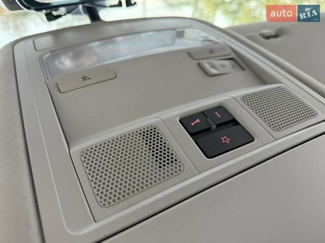 Серый Фольксваген Туран, объемом двигателя 1.4 л и пробегом 167 тыс. км за 9999 $, фото 72 на Automoto.ua