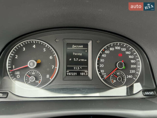 Серый Фольксваген Туран, объемом двигателя 1.4 л и пробегом 198 тыс. км за 8800 $, фото 36 на Automoto.ua