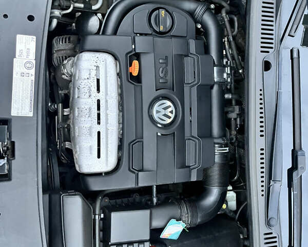 Сірий Фольксваген Туран, об'ємом двигуна 1.4 л та пробігом 199 тис. км за 9900 $, фото 54 на Automoto.ua