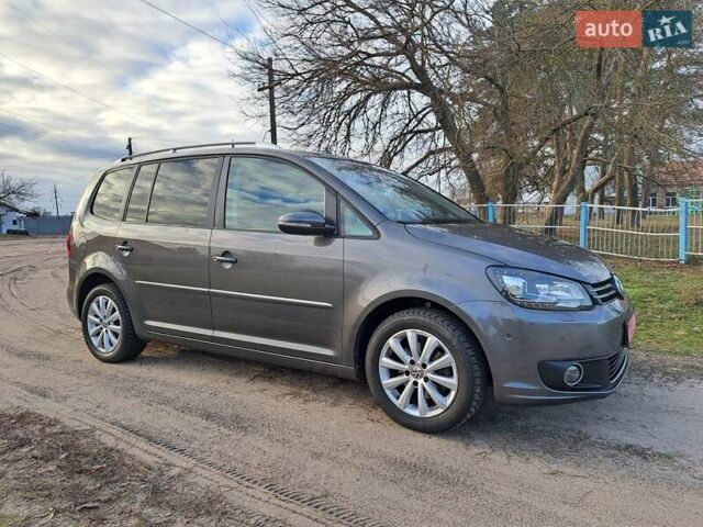 Серый Фольксваген Туран, объемом двигателя 1.4 л и пробегом 189 тыс. км за 11300 $, фото 10 на Automoto.ua