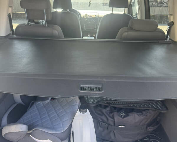 Сірий Фольксваген Туран, об'ємом двигуна 1.97 л та пробігом 209 тис. км за 12200 $, фото 14 на Automoto.ua