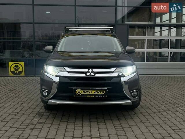 Серый Фольксваген Туран, объемом двигателя 1.39 л и пробегом 224 тыс. км за 7500 $, фото 1 на Automoto.ua