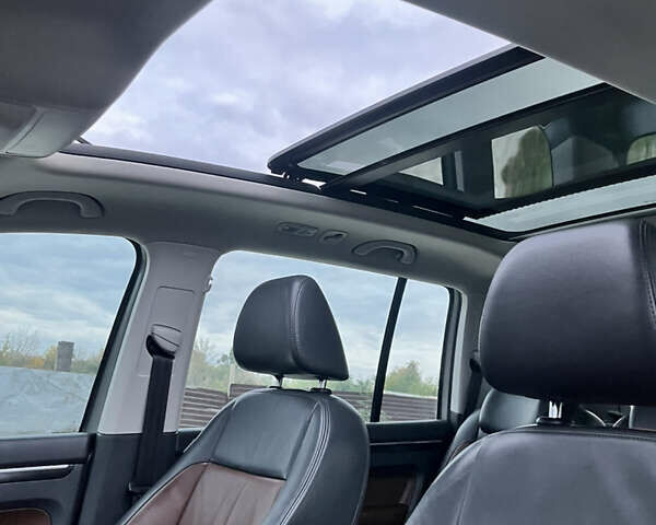 Сірий Фольксваген Туран, об'ємом двигуна 1.4 л та пробігом 199 тис. км за 9900 $, фото 29 на Automoto.ua