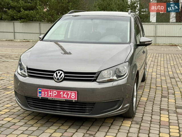 Сірий Фольксваген Туран, об'ємом двигуна 1.6 л та пробігом 244 тис. км за 10550 $, фото 20 на Automoto.ua