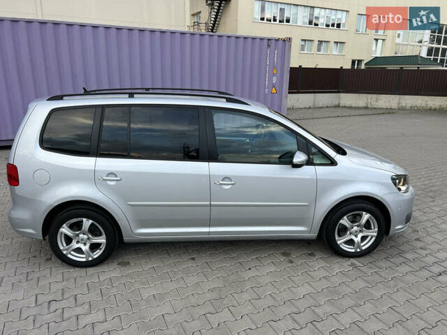 Серый Фольксваген Туран, объемом двигателя 1.4 л и пробегом 223 тыс. км за 7850 $, фото 11 на Automoto.ua