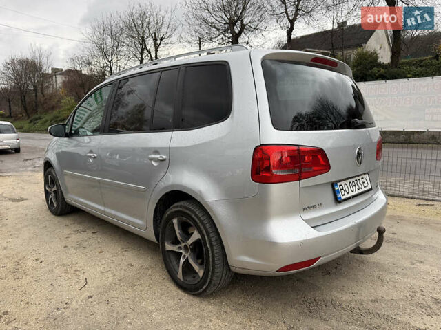 Серый Фольксваген Туран, объемом двигателя 1.4 л и пробегом 300 тыс. км за 7000 $, фото 5 на Automoto.ua