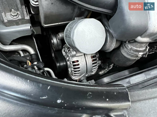 Серый Фольксваген Туран, объемом двигателя 1.4 л и пробегом 223 тыс. км за 7850 $, фото 108 на Automoto.ua