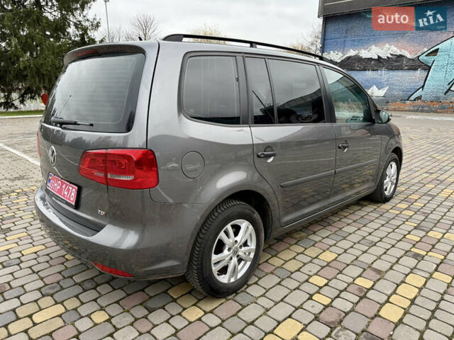 Сірий Фольксваген Туран, об'ємом двигуна 1.6 л та пробігом 244 тис. км за 10550 $, фото 6 на Automoto.ua