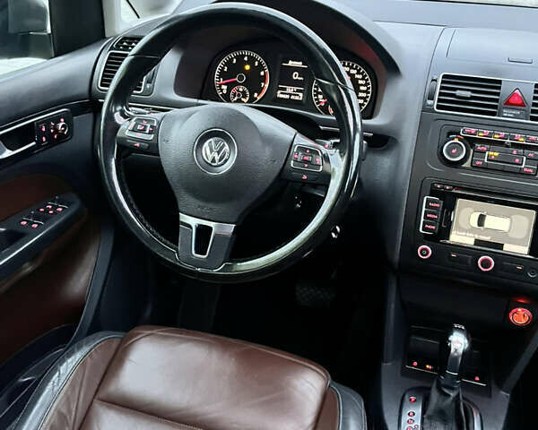 Сірий Фольксваген Туран, об'ємом двигуна 1.4 л та пробігом 199 тис. км за 9900 $, фото 34 на Automoto.ua