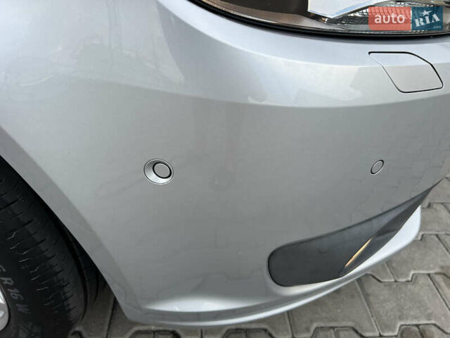 Серый Фольксваген Туран, объемом двигателя 1.4 л и пробегом 223 тыс. км за 7850 $, фото 9 на Automoto.ua