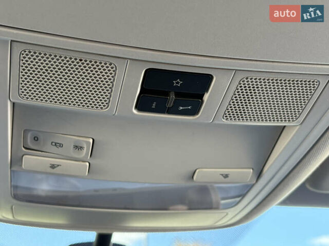 Серый Фольксваген Туран, объемом двигателя 1.39 л и пробегом 183 тыс. км за 8999 $, фото 39 на Automoto.ua