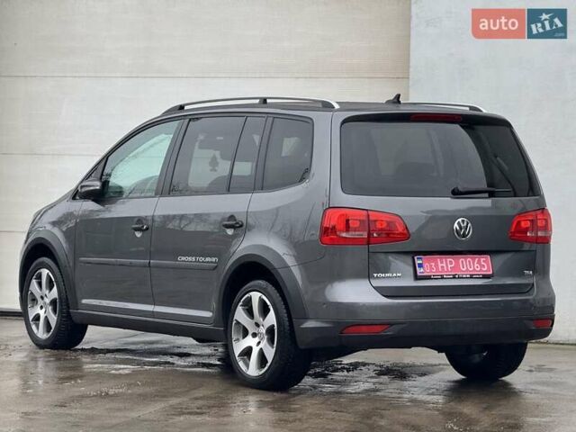 Сірий Фольксваген Туран, об'ємом двигуна 1.6 л та пробігом 220 тис. км за 11700 $, фото 11 на Automoto.ua
