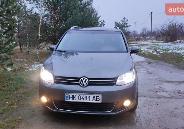 Серый Фольксваген Туран, объемом двигателя 1.6 л и пробегом 302 тыс. км за 10550 $, фото 10 на Automoto.ua