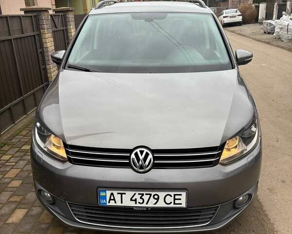 Сірий Фольксваген Туран, об'ємом двигуна 1.6 л та пробігом 245 тис. км за 9500 $, фото 13 на Automoto.ua