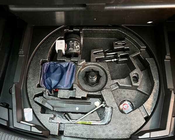 Сірий Фольксваген Туран, об'ємом двигуна 1.4 л та пробігом 199 тис. км за 9900 $, фото 49 на Automoto.ua