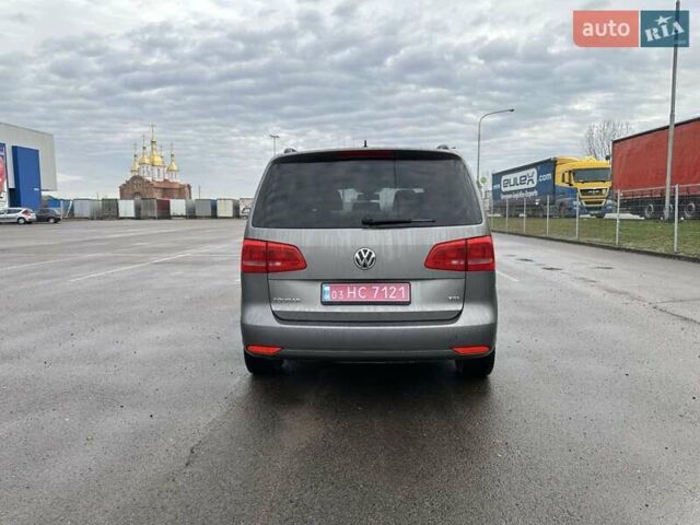 Сірий Фольксваген Туран, об'ємом двигуна 1.4 л та пробігом 215 тис. км за 9100 $, фото 3 на Automoto.ua