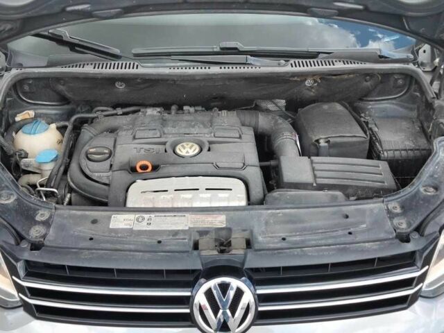 Серый Фольксваген Туран, объемом двигателя 1.4 л и пробегом 223 тыс. км за 9500 $, фото 8 на Automoto.ua