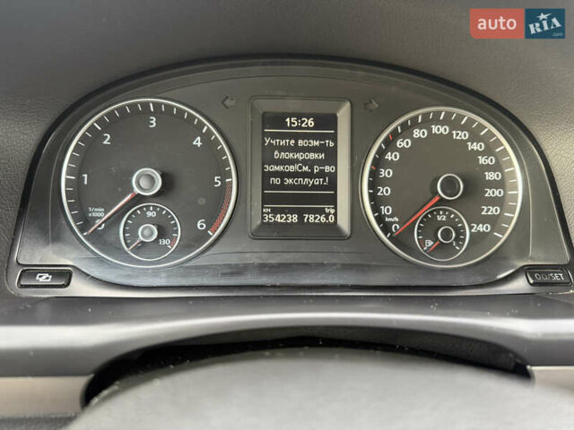 Серый Фольксваген Туран, объемом двигателя 1.6 л и пробегом 354 тыс. км за 8900 $, фото 33 на Automoto.ua