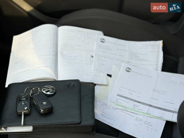 Сірий Фольксваген Туран, об'ємом двигуна 1.4 л та пробігом 217 тис. км за 9750 $, фото 44 на Automoto.ua