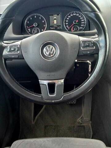 Серый Фольксваген Туран, объемом двигателя 1.4 л и пробегом 223 тыс. км за 9500 $, фото 6 на Automoto.ua