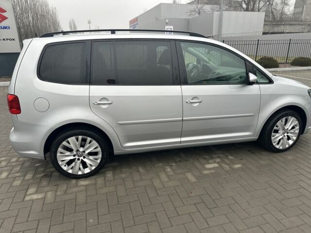 Сірий Фольксваген Туран, об'ємом двигуна 1.4 л та пробігом 203 тис. км за 9500 $, фото 4 на Automoto.ua