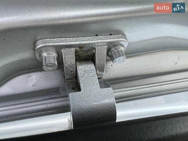 Сірий Фольксваген Туран, об'ємом двигуна 1.4 л та пробігом 223 тис. км за 7750 $, фото 96 на Automoto.ua