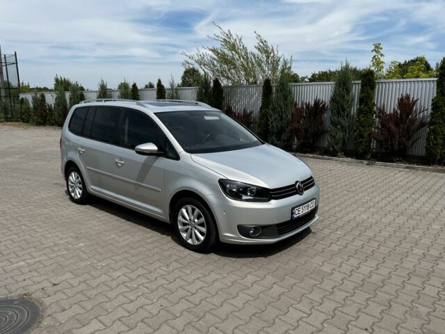 Серый Фольксваген Туран, объемом двигателя 1.6 л и пробегом 246 тыс. км за 9500 $, фото 4 на Automoto.ua